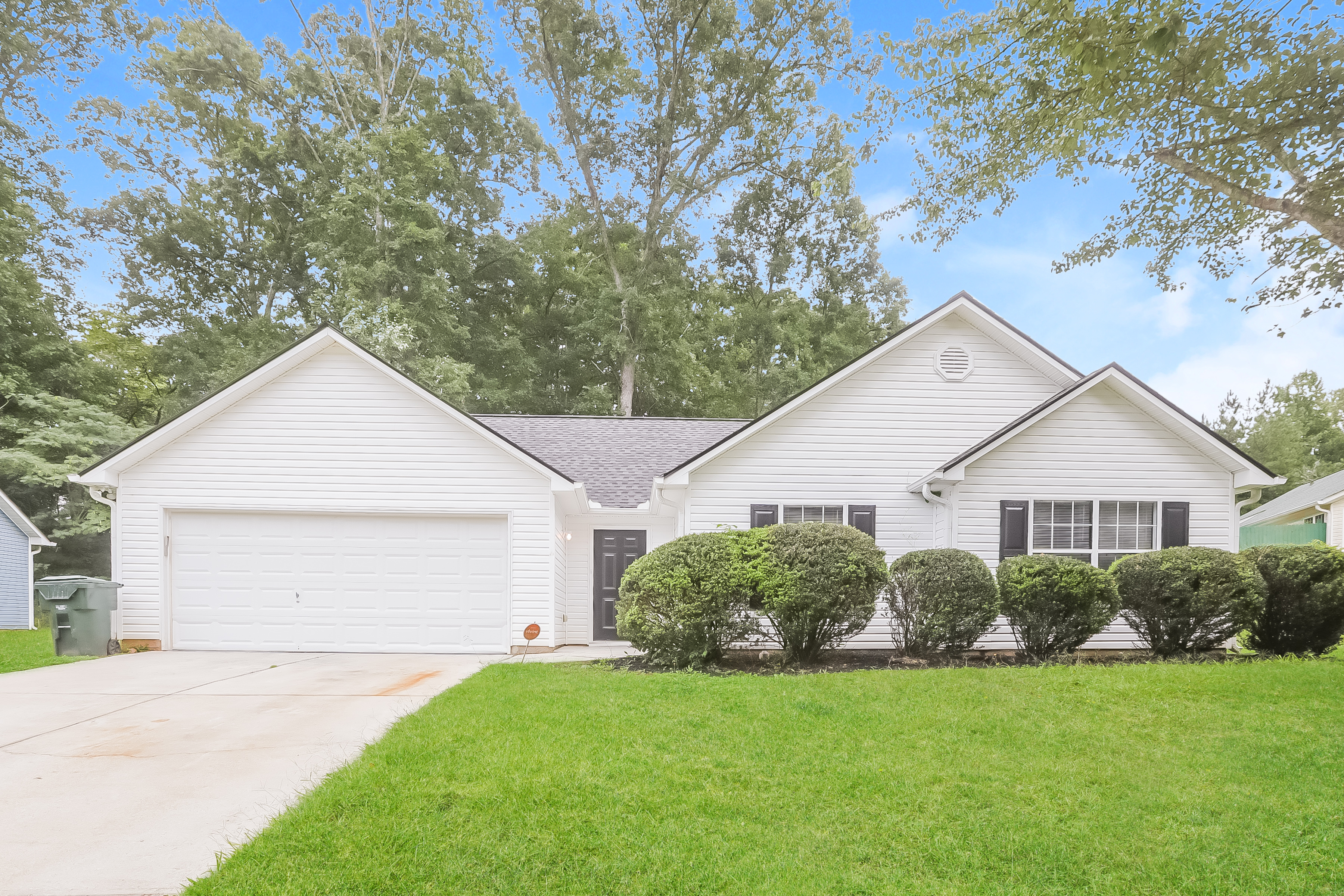 75 Wynfield Dr Covington, GA 30016